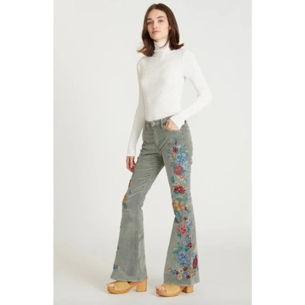 Free People Driftwood Farrah Corduroy embroidered flare jeans 26